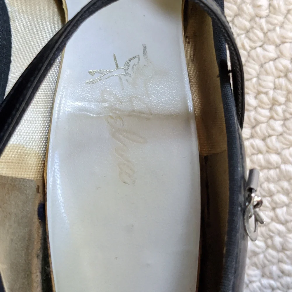 Sz 8 Tap Shoes, Black, Jingle Taps - Picture 6 of 8